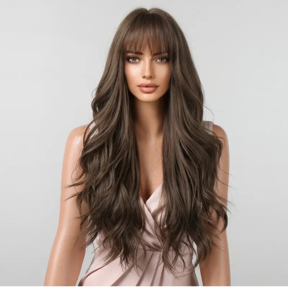 26" Long Wavy Brown Wig!